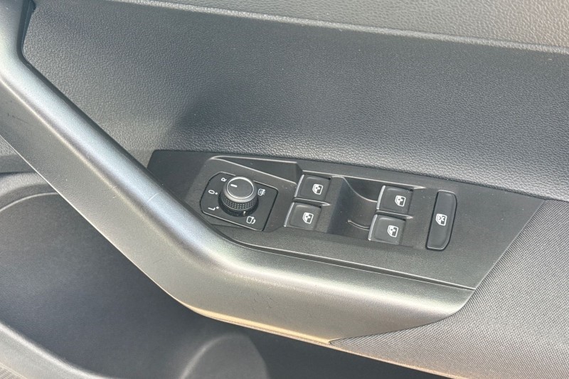 2022 (22) VOLKSWAGEN POLO 1.0 TSI 110 R-Line 5dr DSG 5317328