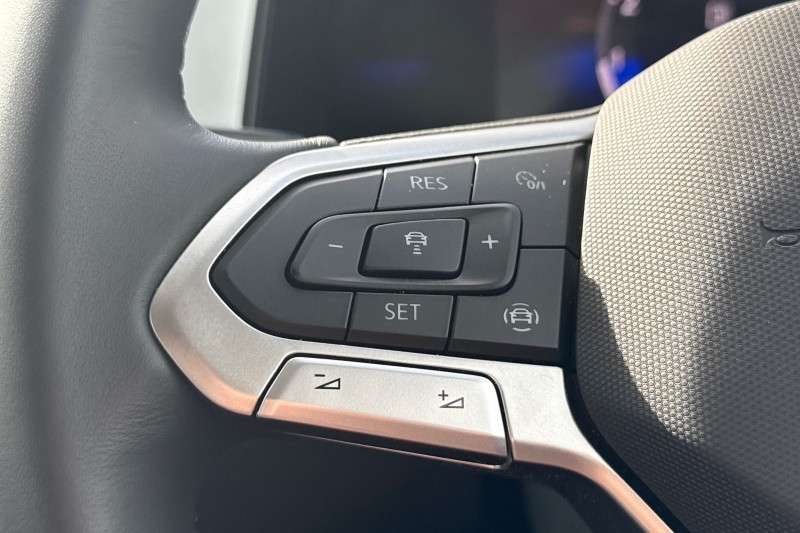 2025 (25) VOLKSWAGEN T-ROC 1.0 TSI 115 Match 5dr 5302334