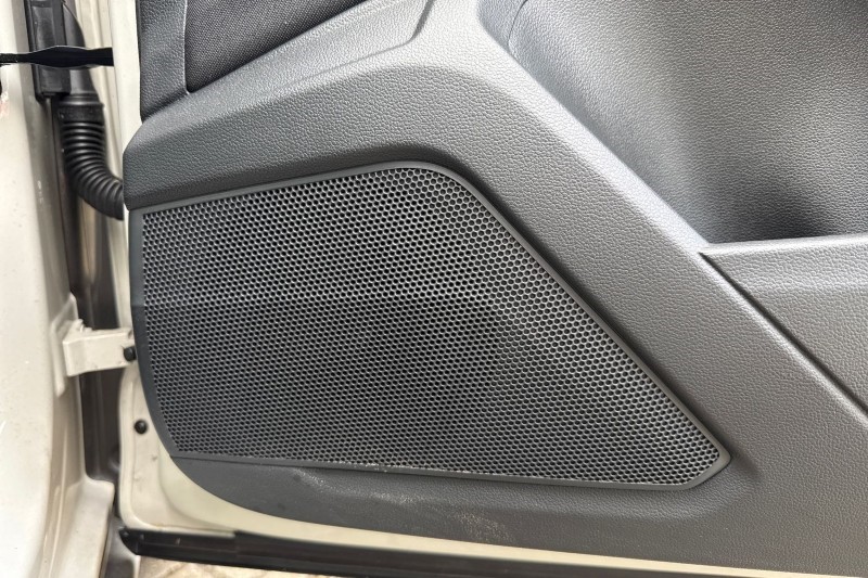 2025 (25) VOLKSWAGEN T-ROC 1.0 TSI 115 Match 5dr 5302328