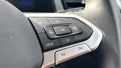 2025 (25) VOLKSWAGEN T-ROC 1.0 TSI 115 Match 5dr 5302335