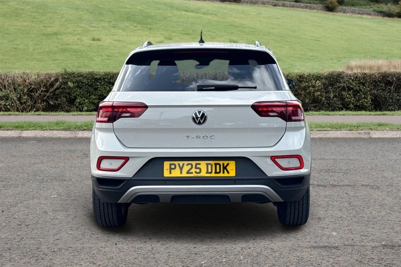2025 (25) VOLKSWAGEN T-ROC 1.0 TSI 115 Match 5dr 5302322