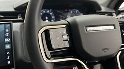 2025 (25) LAND ROVER RANGE ROVER VELAR 2.0 D200 MHEV Dynamic SE 5dr Auto 4822673