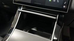 2025 (25) LAND ROVER RANGE ROVER VELAR 2.0 D200 MHEV Dynamic SE 5dr Auto 4822684