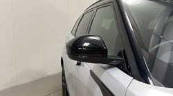 2025 (25) LAND ROVER RANGE ROVER VELAR 2.0 D200 MHEV Dynamic SE 5dr Auto 4846541