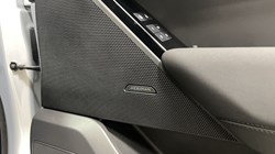 2025 (25) LAND ROVER RANGE ROVER VELAR 2.0 D200 MHEV Dynamic SE 5dr Auto 4846506