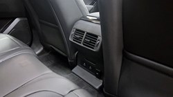 2025 (25) LAND ROVER RANGE ROVER VELAR 2.0 D200 MHEV Dynamic SE 5dr Auto 4846504