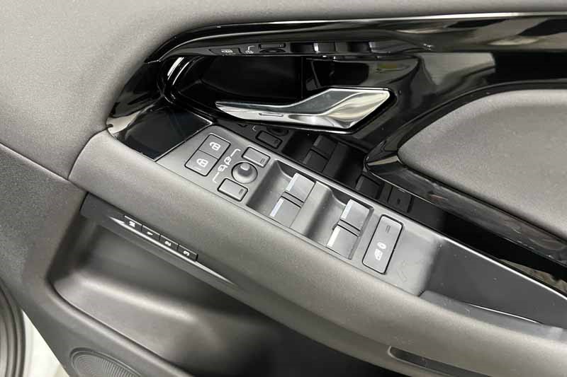 2025 (25) LAND ROVER RANGE ROVER EVOQUE 2.0 D200 S 5dr Auto 4524093