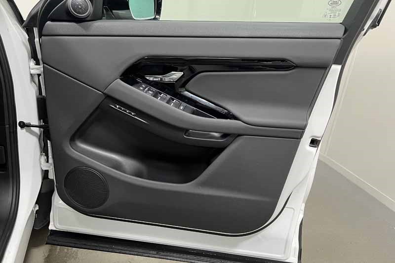 2025 (25) LAND ROVER RANGE ROVER EVOQUE 2.0 D200 S 5dr Auto 4524091