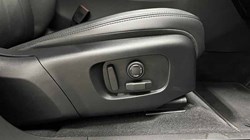 2025 (25) LAND ROVER RANGE ROVER EVOQUE 2.0 D200 S 5dr Auto 4524095