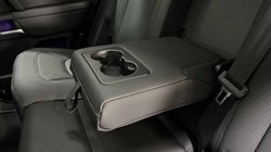 2025 (25) LAND ROVER DEFENDER 3.0 D250 X-Dynamic SE 110 5dr Auto 4592833