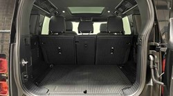 2025 (25) LAND ROVER DEFENDER 3.0 D250 X-Dynamic SE 110 5dr Auto 4592834