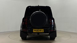 2025 (25) LAND ROVER DEFENDER 3.0 D250 X-Dynamic SE 110 5dr Auto 4602006