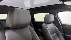2025 (25) LAND ROVER RANGE ROVER VELAR 2.0 D200 MHEV Dynamic SE 5dr Auto 4703572