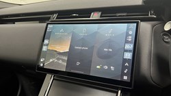 2025 (25) LAND ROVER RANGE ROVER VELAR 2.0 D200 MHEV Dynamic SE 5dr Auto 4703578