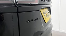 2025 (25) LAND ROVER RANGE ROVER VELAR 2.0 D200 MHEV Dynamic SE 5dr Auto 4703598