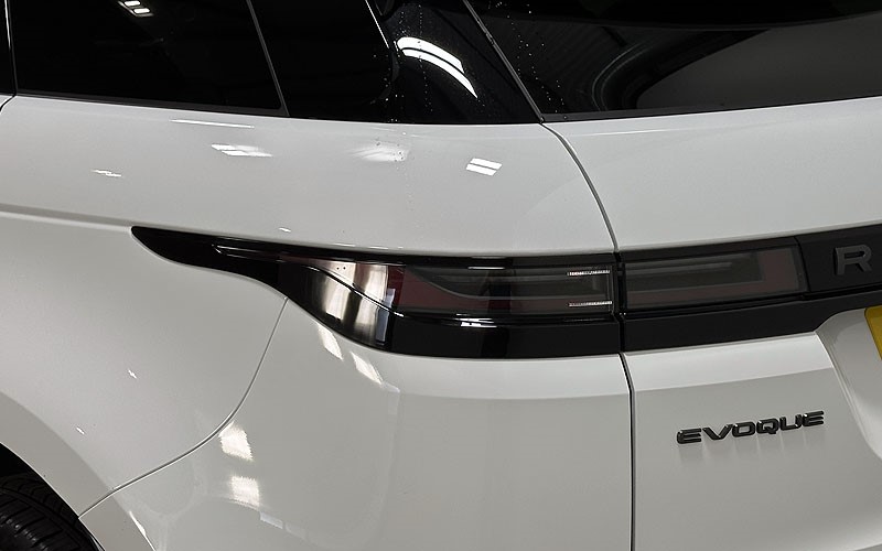 2025 (25) LAND ROVER RANGE ROVER EVOQUE 2.0 D200 Dynamic SE 5dr Auto 4608722