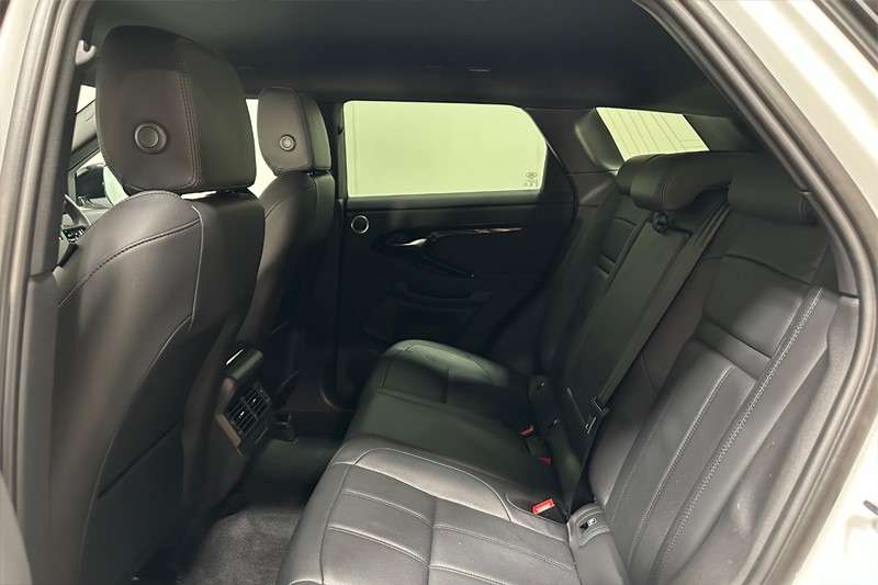 2025 (25) LAND ROVER RANGE ROVER EVOQUE 2.0 D200 Dynamic SE 5dr Auto 4608682