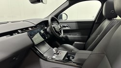 2025 (25) LAND ROVER RANGE ROVER VELAR 2.0 D200 MHEV Dynamic SE 5dr Auto 5979696