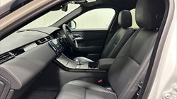 2025 (25) LAND ROVER RANGE ROVER VELAR 2.0 D200 MHEV Dynamic SE 5dr Auto 5979664