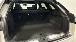 2025 (25) LAND ROVER RANGE ROVER VELAR 2.0 D200 MHEV Dynamic SE 5dr Auto 5979703