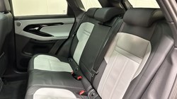 2025 (25) LAND ROVER RANGE ROVER EVOQUE 2.0 D200 Dynamic SE 5dr Auto 4806015
