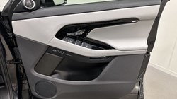 2025 (25) LAND ROVER RANGE ROVER EVOQUE 2.0 D200 Dynamic SE 5dr Auto 4805990