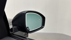 2025 (25) LAND ROVER RANGE ROVER VELAR 2.0 D200 MHEV Dynamic SE 5dr Auto 4863965