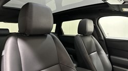 2025 (25) LAND ROVER RANGE ROVER VELAR 2.0 D200 MHEV Dynamic SE 5dr Auto 4863970