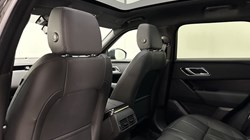 2025 (25) LAND ROVER RANGE ROVER VELAR 2.0 D200 MHEV Dynamic SE 5dr Auto 4863986