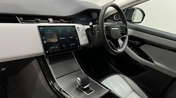 2025 (25) LAND ROVER RANGE ROVER EVOQUE 2.0 D200 Dynamic SE 5dr Auto 4930570