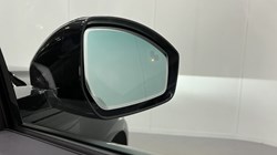 2025 (25) LAND ROVER RANGE ROVER EVOQUE 2.0 D200 Dynamic SE 5dr Auto 4930551