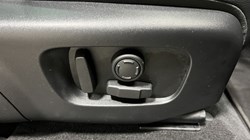 2025 (25) LAND ROVER RANGE ROVER EVOQUE 2.0 D200 Dynamic SE 5dr Auto 4930552