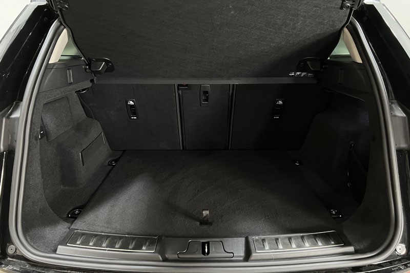 2025 (25) LAND ROVER RANGE ROVER EVOQUE 2.0 D200 Dynamic SE 5dr Auto 4930573