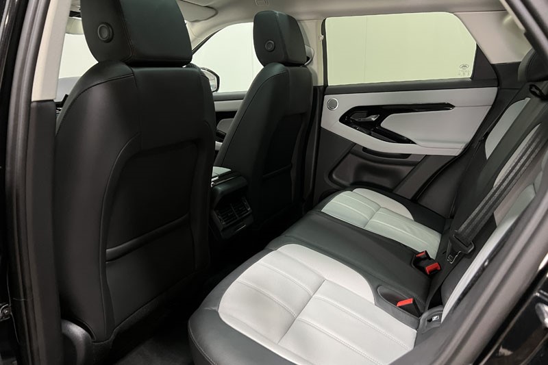 2025 (25) LAND ROVER RANGE ROVER EVOQUE 2.0 D200 Dynamic SE 5dr Auto 4930571