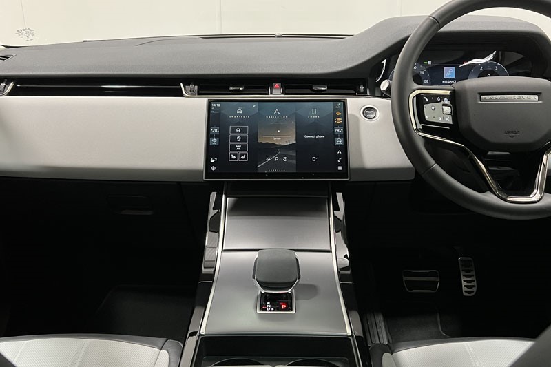 2025 (25) LAND ROVER RANGE ROVER EVOQUE 2.0 D200 Dynamic SE 5dr Auto 4930544