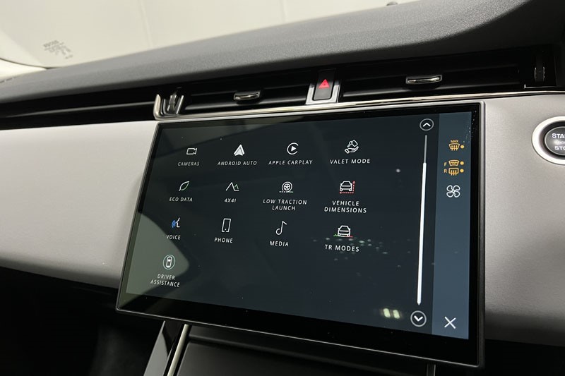 2025 (25) LAND ROVER RANGE ROVER EVOQUE 2.0 D200 Dynamic SE 5dr Auto 4930567