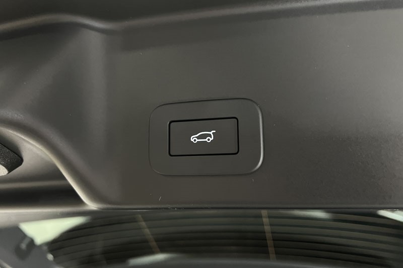 2025 (25) LAND ROVER RANGE ROVER EVOQUE 2.0 D200 Dynamic SE 5dr Auto 4930575