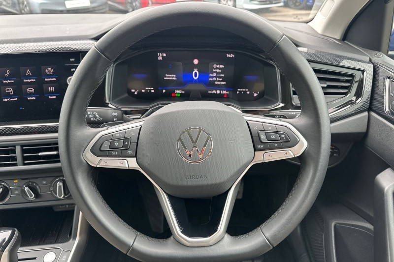 2025 (75) VOLKSWAGEN POLO 1.0 TSI Match 5dr DSG 5471081