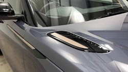 2025 (25) LAND ROVER RANGE ROVER VELAR 2.0 D200 MHEV Dynamic SE 5dr Auto 4698902