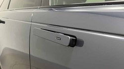 2025 (25) LAND ROVER RANGE ROVER VELAR 2.0 D200 MHEV Dynamic SE 5dr Auto 4698900