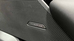 2025 (25) LAND ROVER RANGE ROVER VELAR 2.0 D200 MHEV Dynamic SE 5dr Auto 4698870