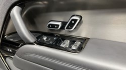 2025 (25) LAND ROVER RANGE ROVER SPORT 3.0 D250 Dynamic SE 5dr Auto 4829279