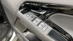 2025 (25) LAND ROVER RANGE ROVER EVOQUE 2.0 D200 Dynamic SE 5dr Auto 4877609