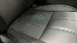 2025 (25) LAND ROVER RANGE ROVER EVOQUE 2.0 D200 Dynamic SE 5dr Auto 4877613