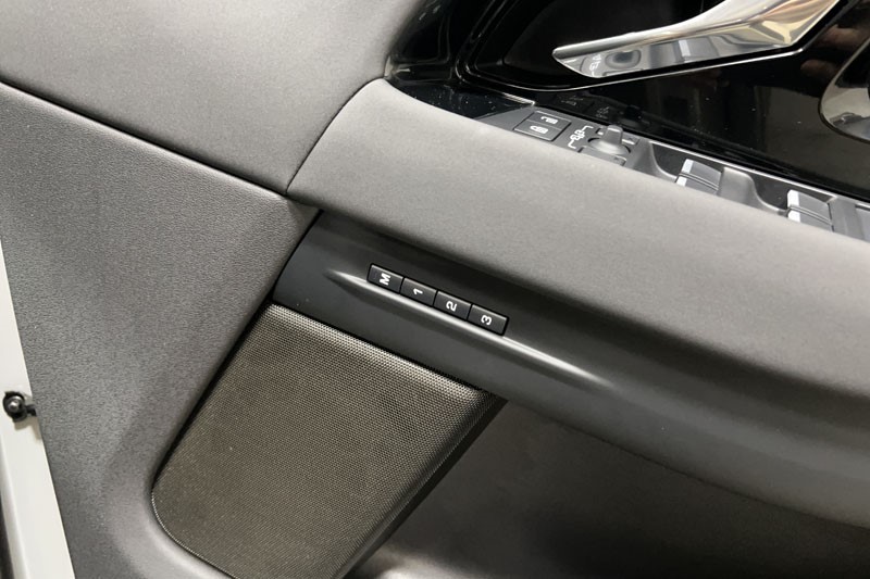 2025 (25) LAND ROVER RANGE ROVER EVOQUE 2.0 D200 Dynamic SE 5dr Auto 4877608