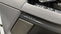 2025 (25) LAND ROVER RANGE ROVER EVOQUE 2.0 D200 Dynamic SE 5dr Auto 4877608