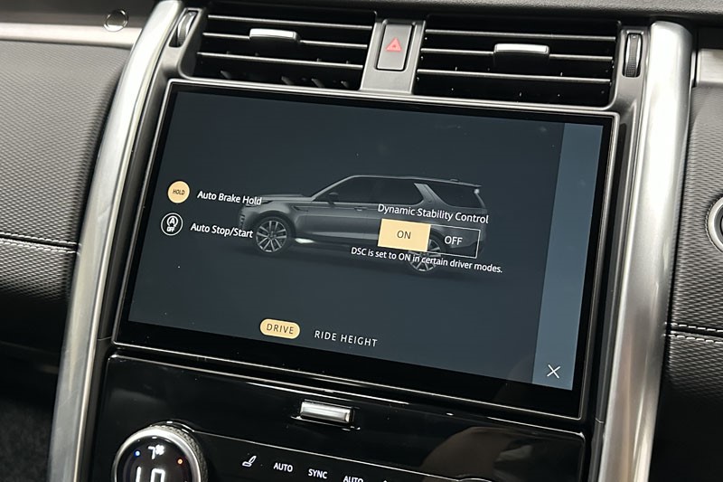 2025 (25) LAND ROVER DISCOVERY 3.0 D350 Dynamic SE 5dr Auto 5041887