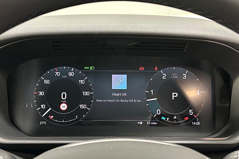 2025 (25) LAND ROVER DISCOVERY 3.0 D350 Dynamic SE 5dr Auto 5041880