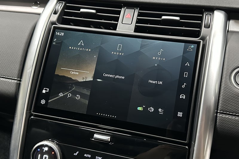 2025 (25) LAND ROVER DISCOVERY 3.0 D350 Dynamic SE 5dr Auto 5041883