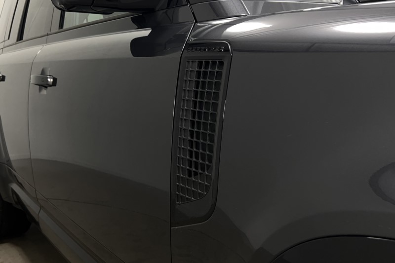 2025 (25) LAND ROVER DEFENDER 3.0 D350 X-Dynamic SE 110 5dr Auto [6 Seat] 4970832